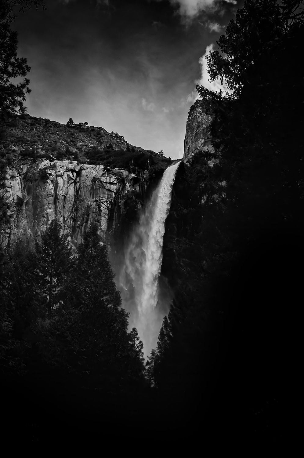 Bridalveil Fall in Yosemite National Park