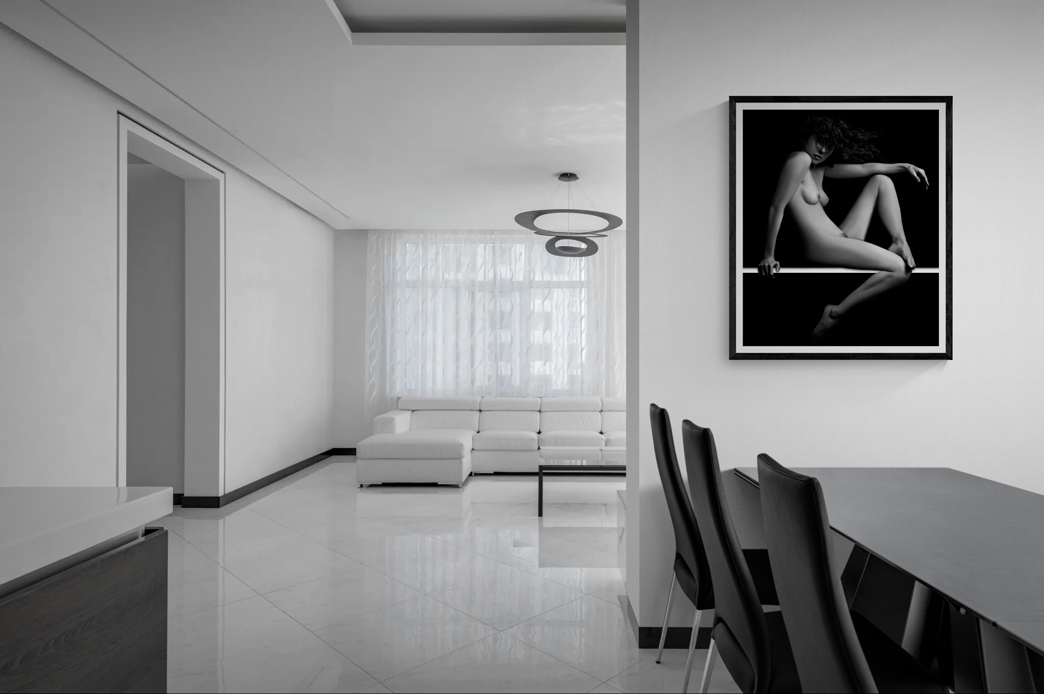 Modern black and white nude artwork in Galerie Nu 2.